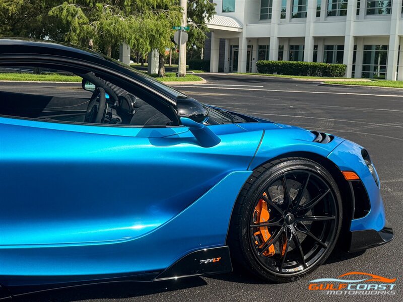 Used 2021 McLaren 765LT photo 65