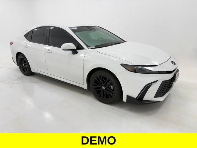 Used 2026 Toyota Camry SE w/ Convenience Package