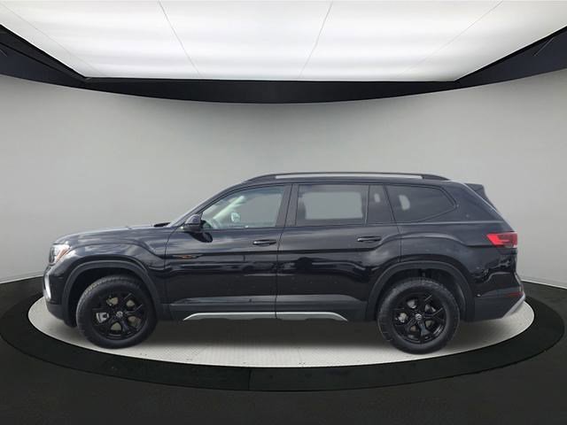 2026 Volkswagen Atlas Peak Edition