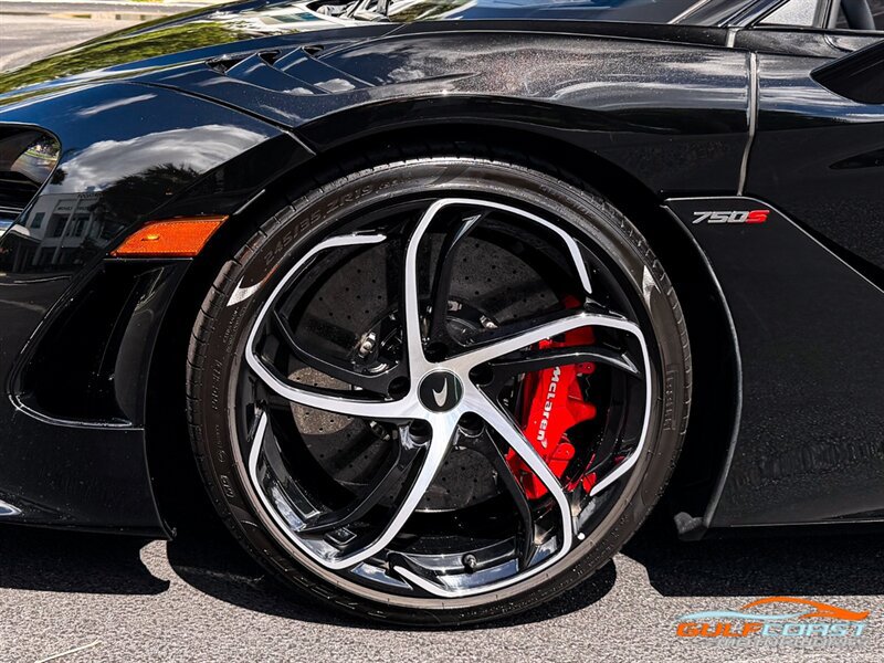 Used 2024 McLaren 750S Spider photo 39