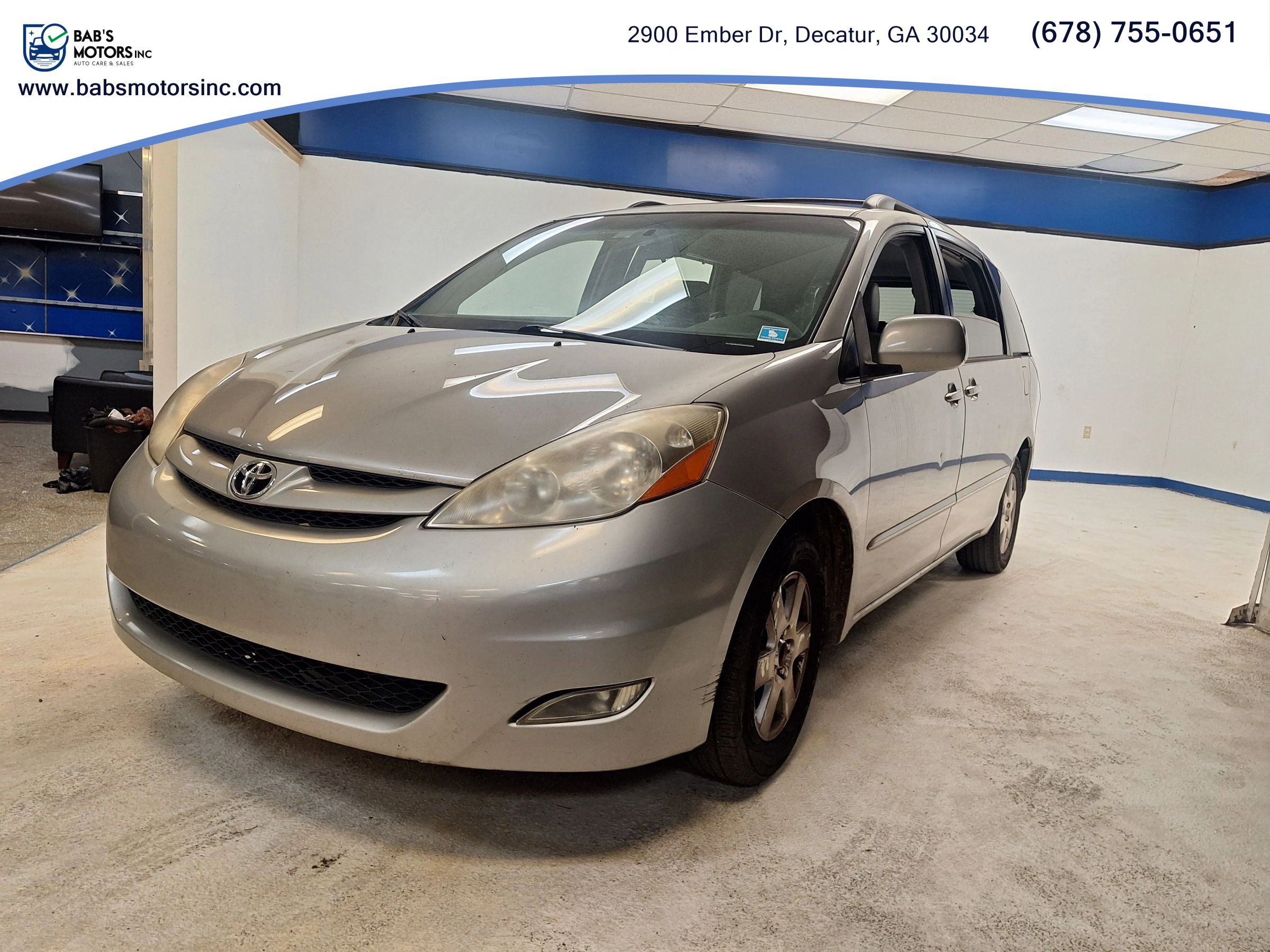 2009 Toyota Sienna XLE