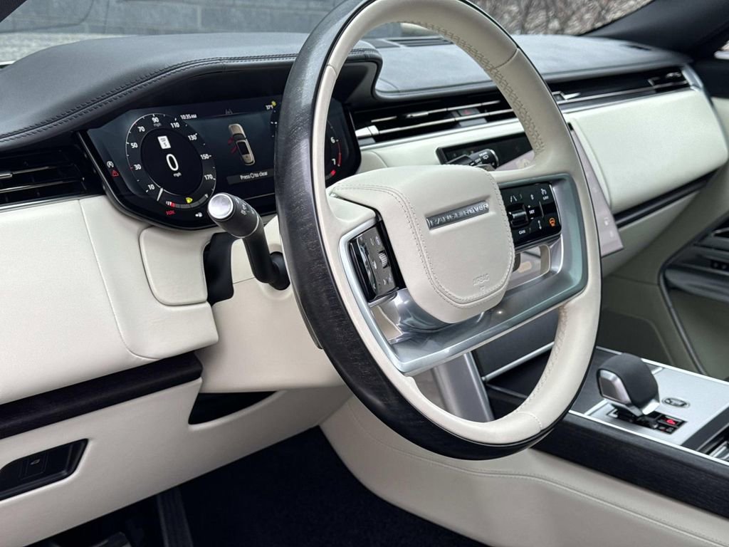 2024 Land Rover Range Rover Long Wheelbase SE