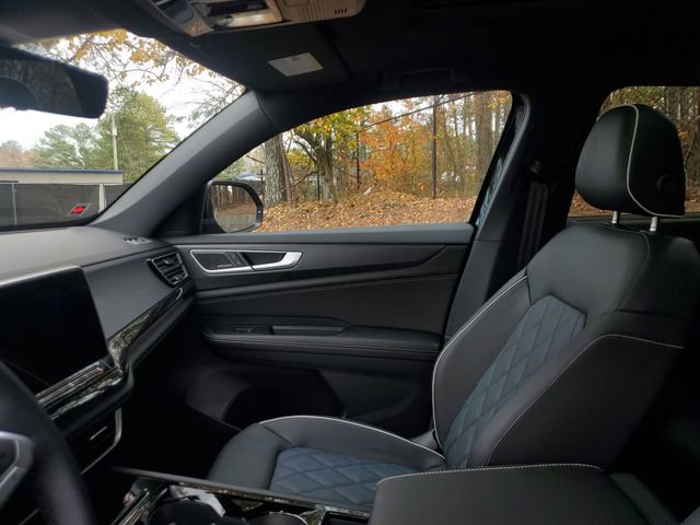 2026 Volkswagen Atlas Cross Sport SEL Premium R-Line