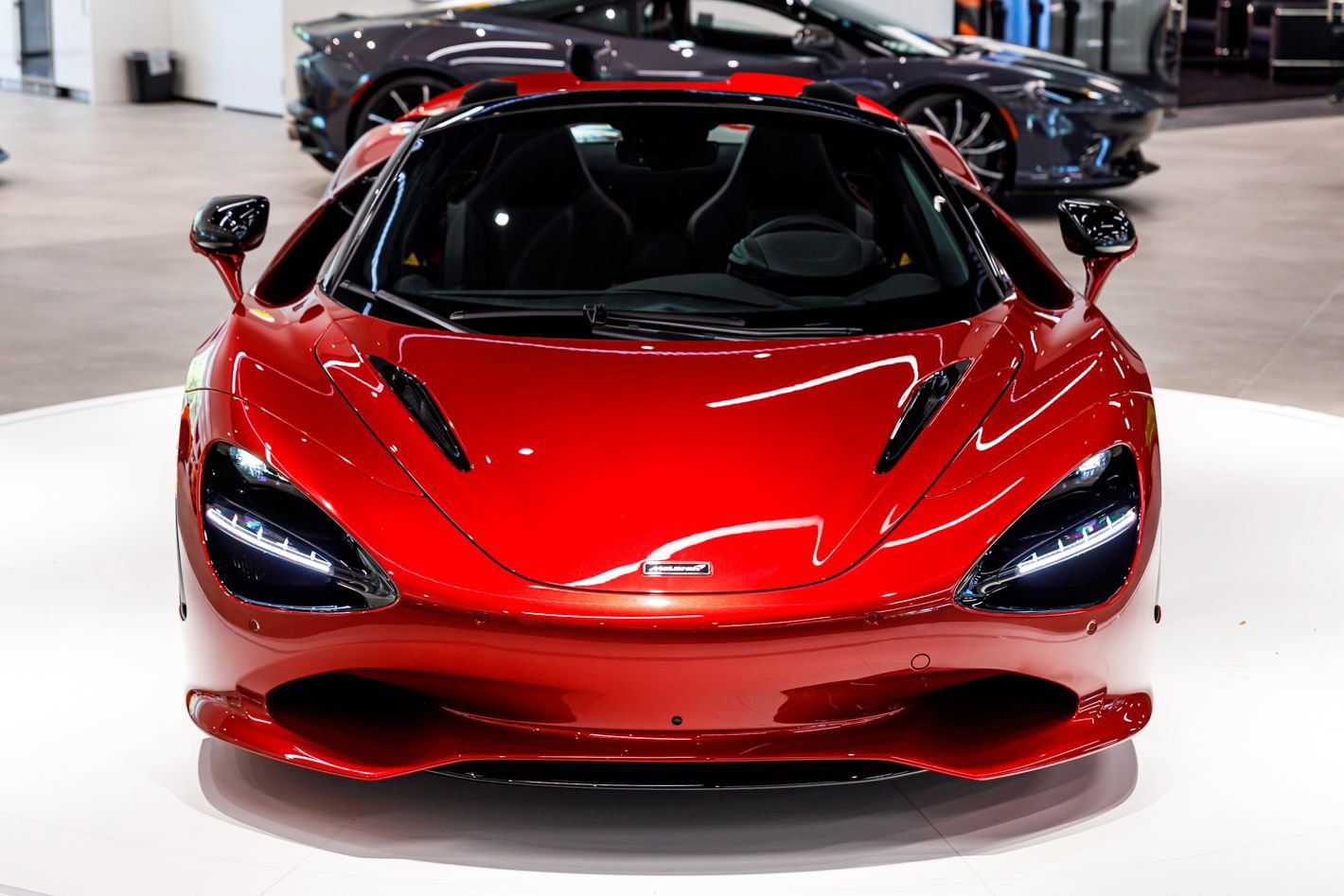 Used 2027 McLaren 750S Spider photo 17