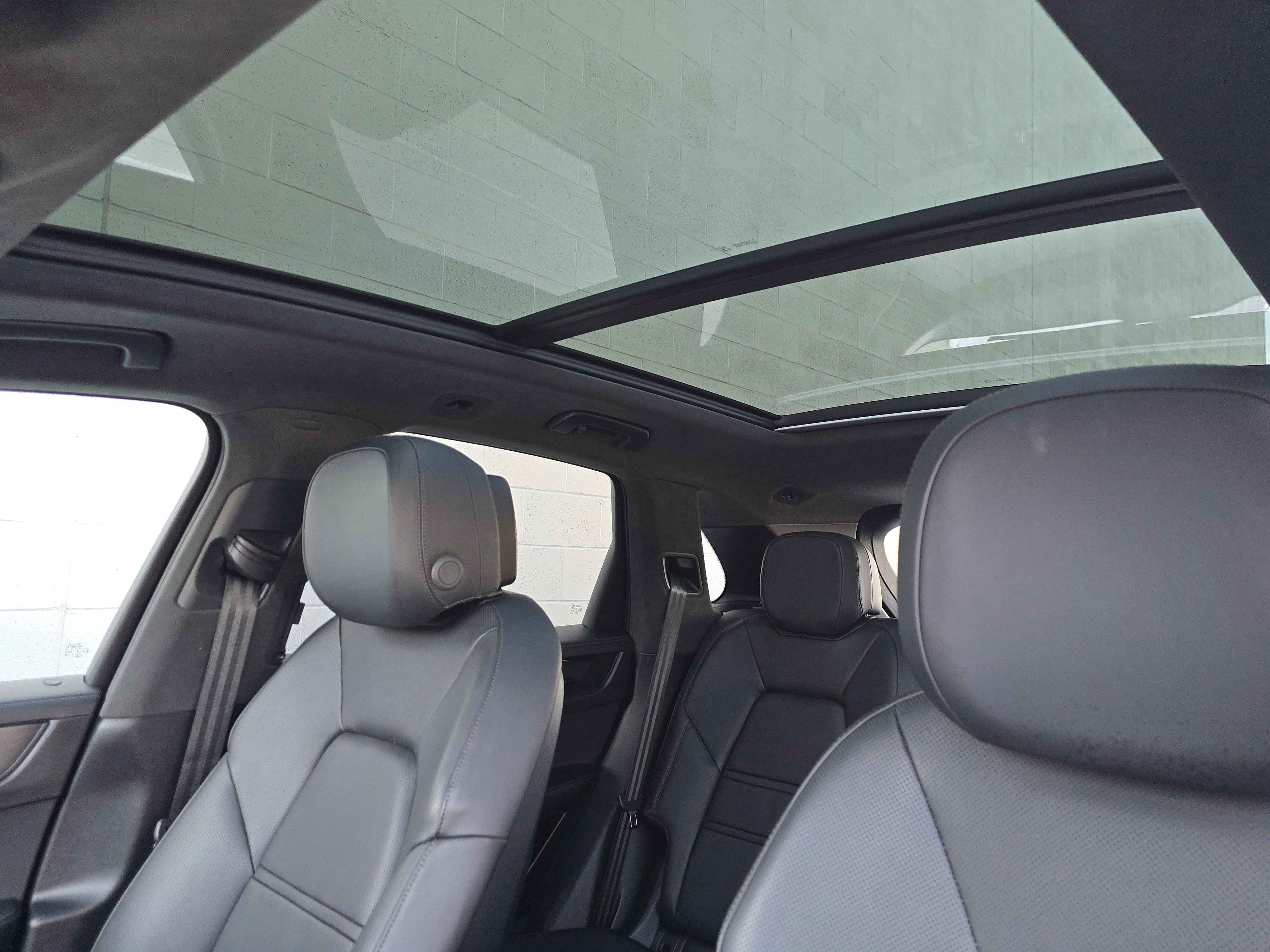 2025 Porsche Cayenne GTS