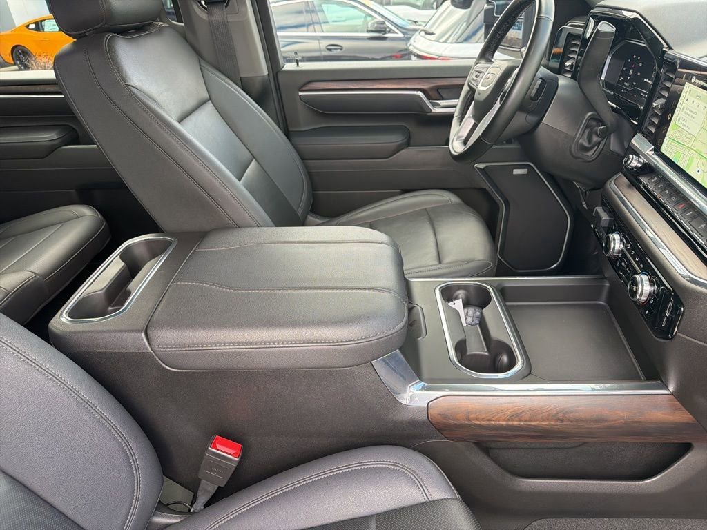 2025 GMC Sierra 2500 SLT