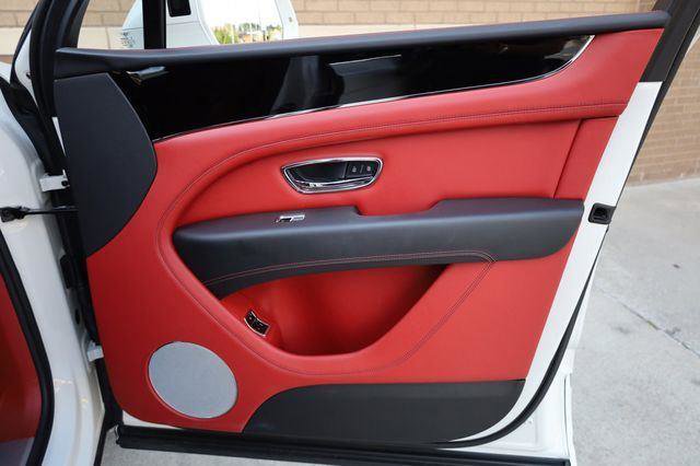 2023 Bentley Bentayga Extended Wheelbase