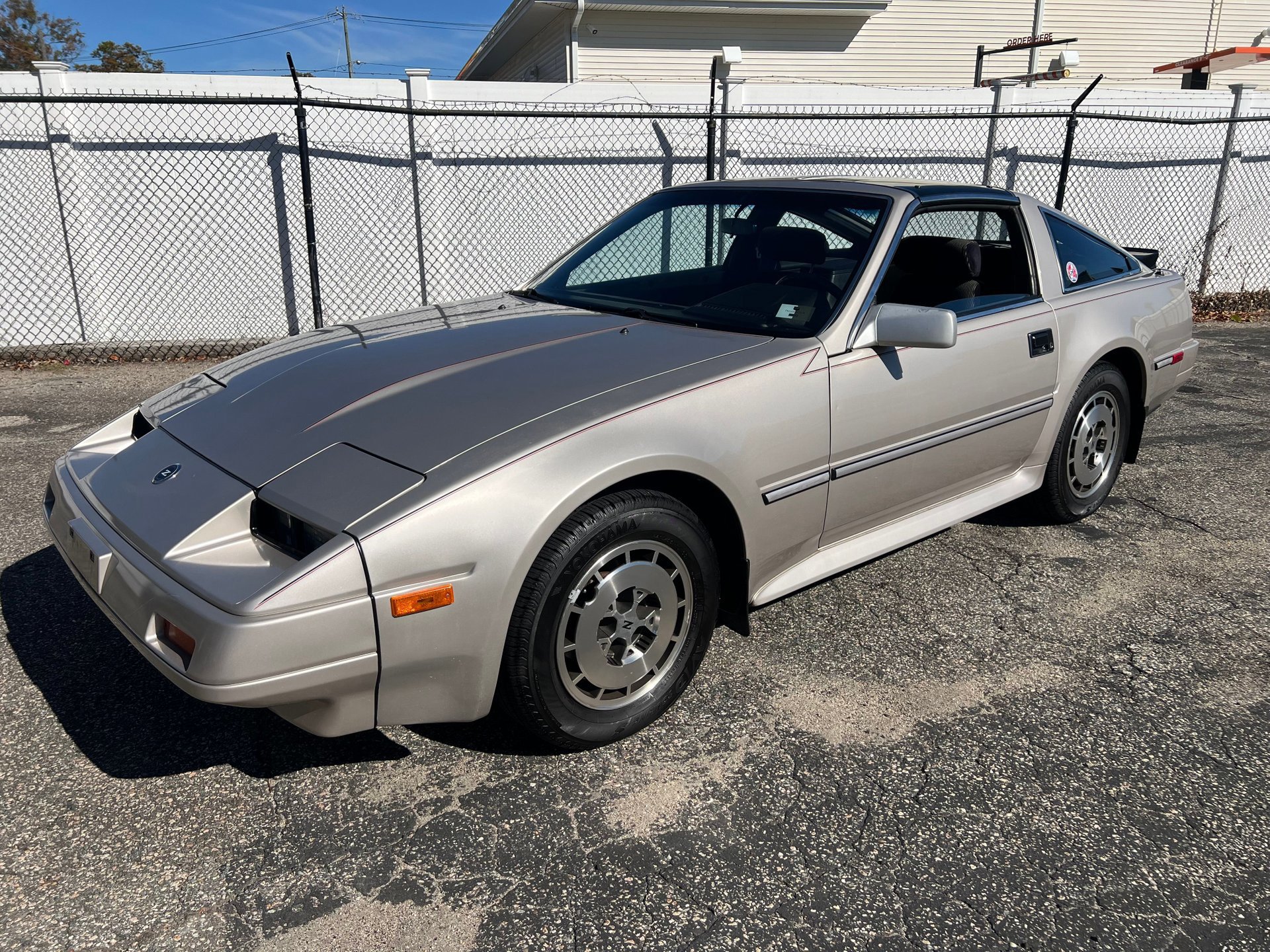 Used Nissan 300ZX for Sale Near Me Under $20,000 - Autotrader