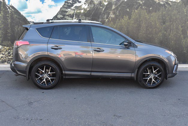 2016 Toyota RAV4 SE