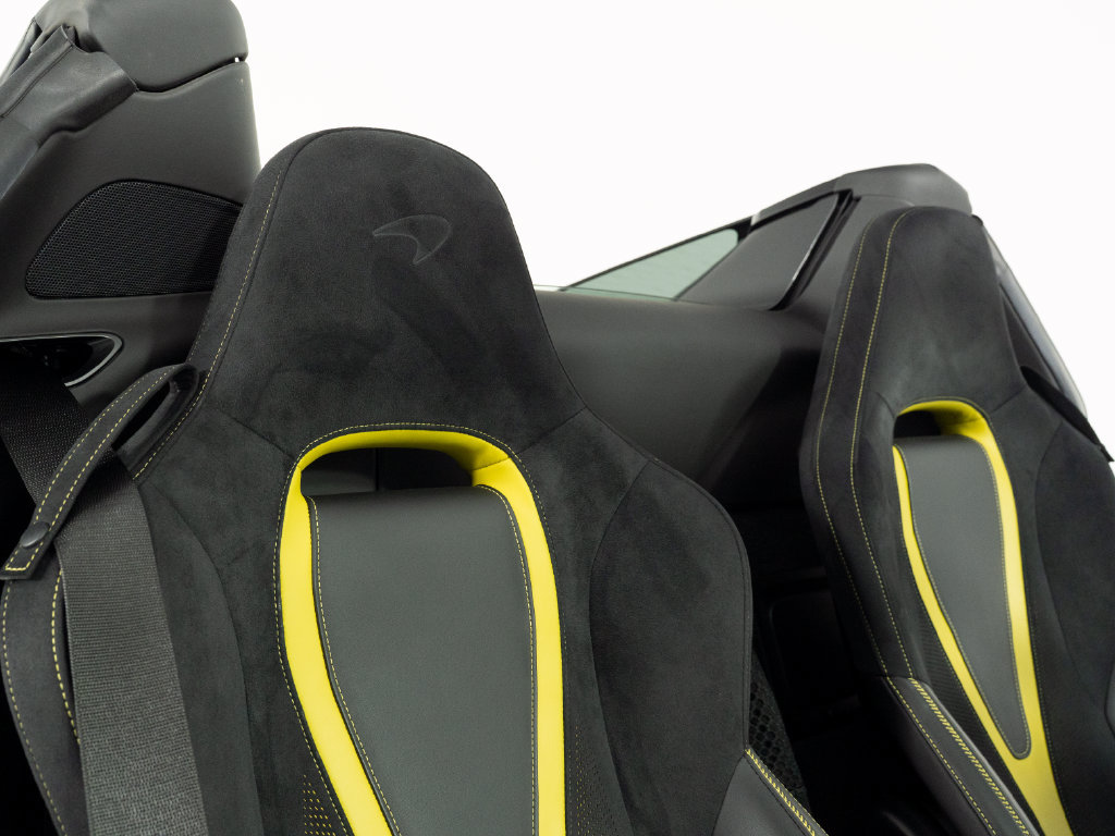 Used 2020 McLaren 720S Performance photo 35