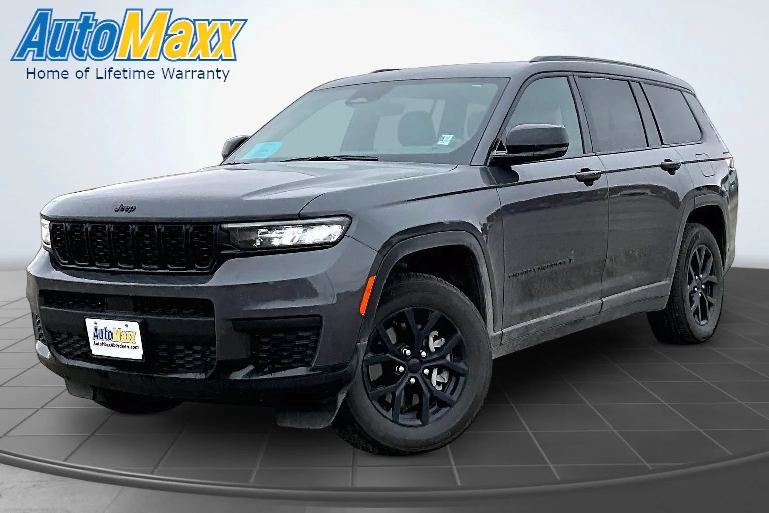 Used 2025 Jeep Grand Cherokee L Altitude