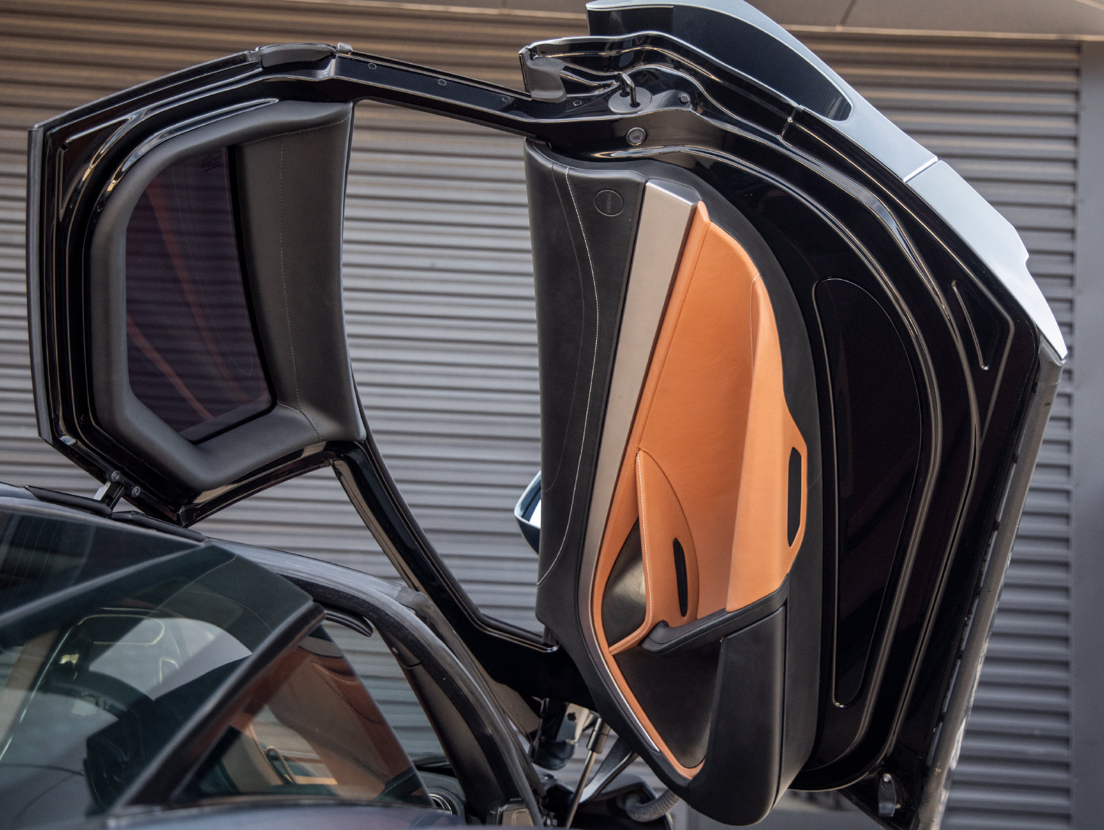 Used 2018 McLaren 720S photo 37