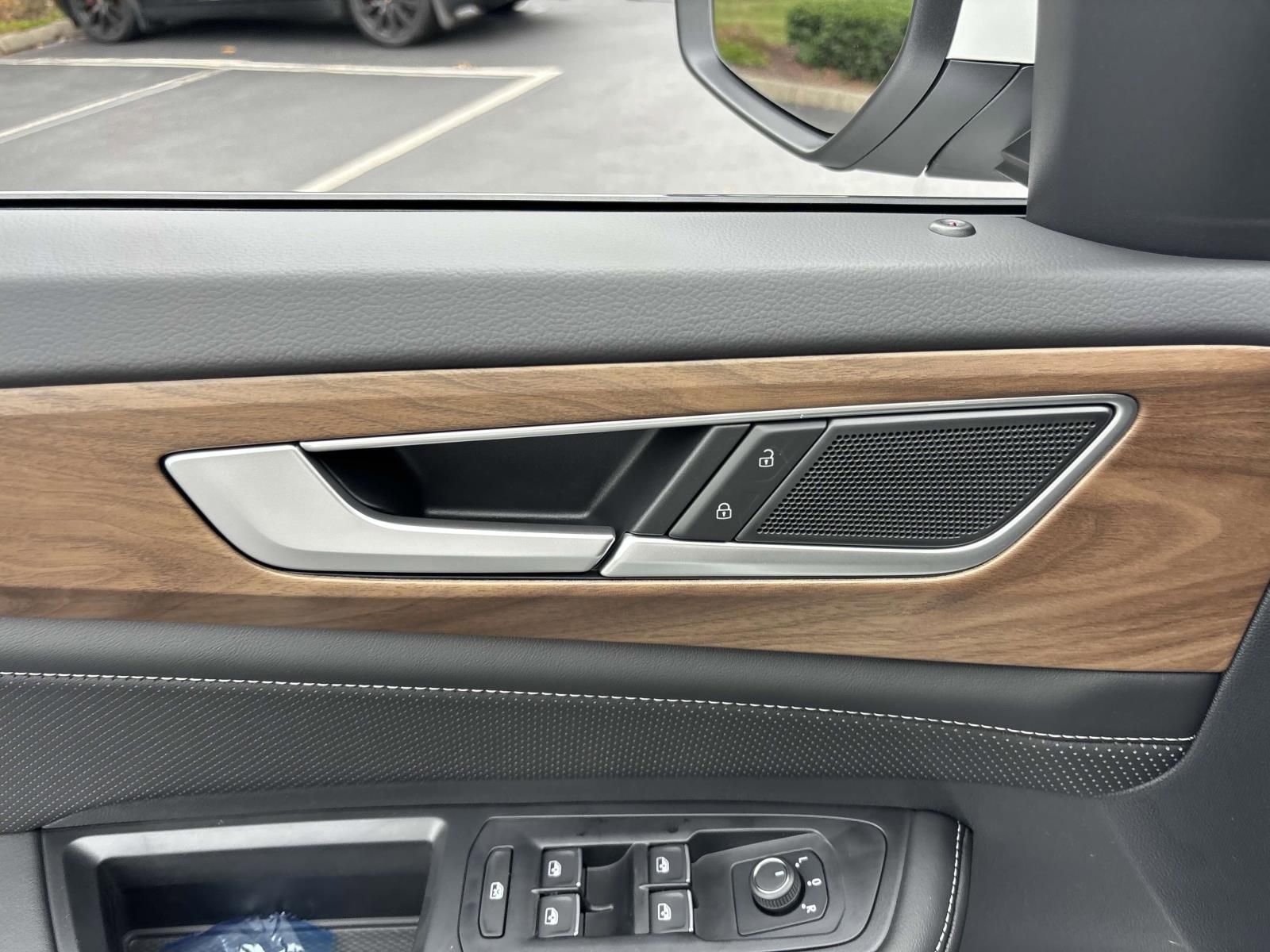 2026 Volkswagen Atlas SE