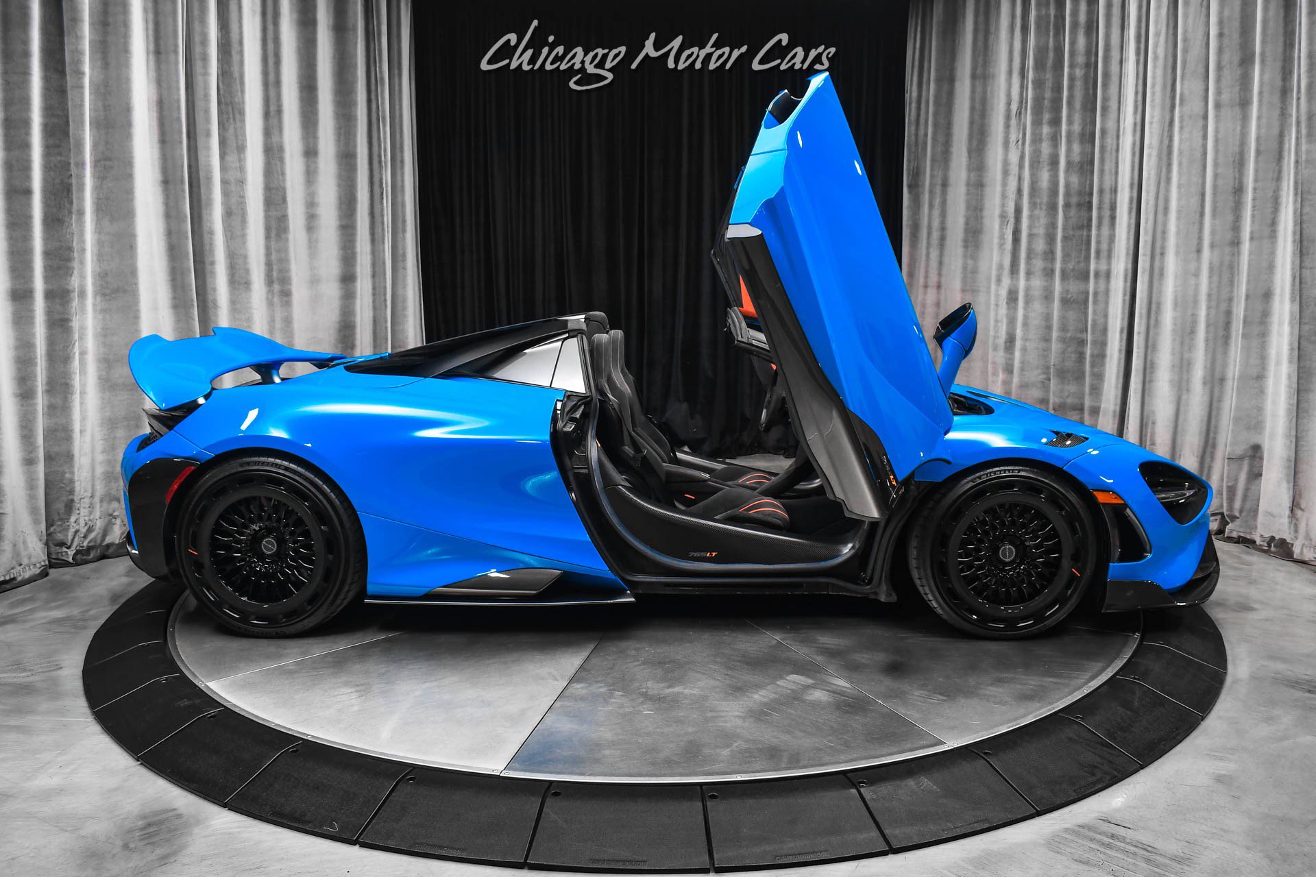 Used 2022 McLaren 765LT photo 58