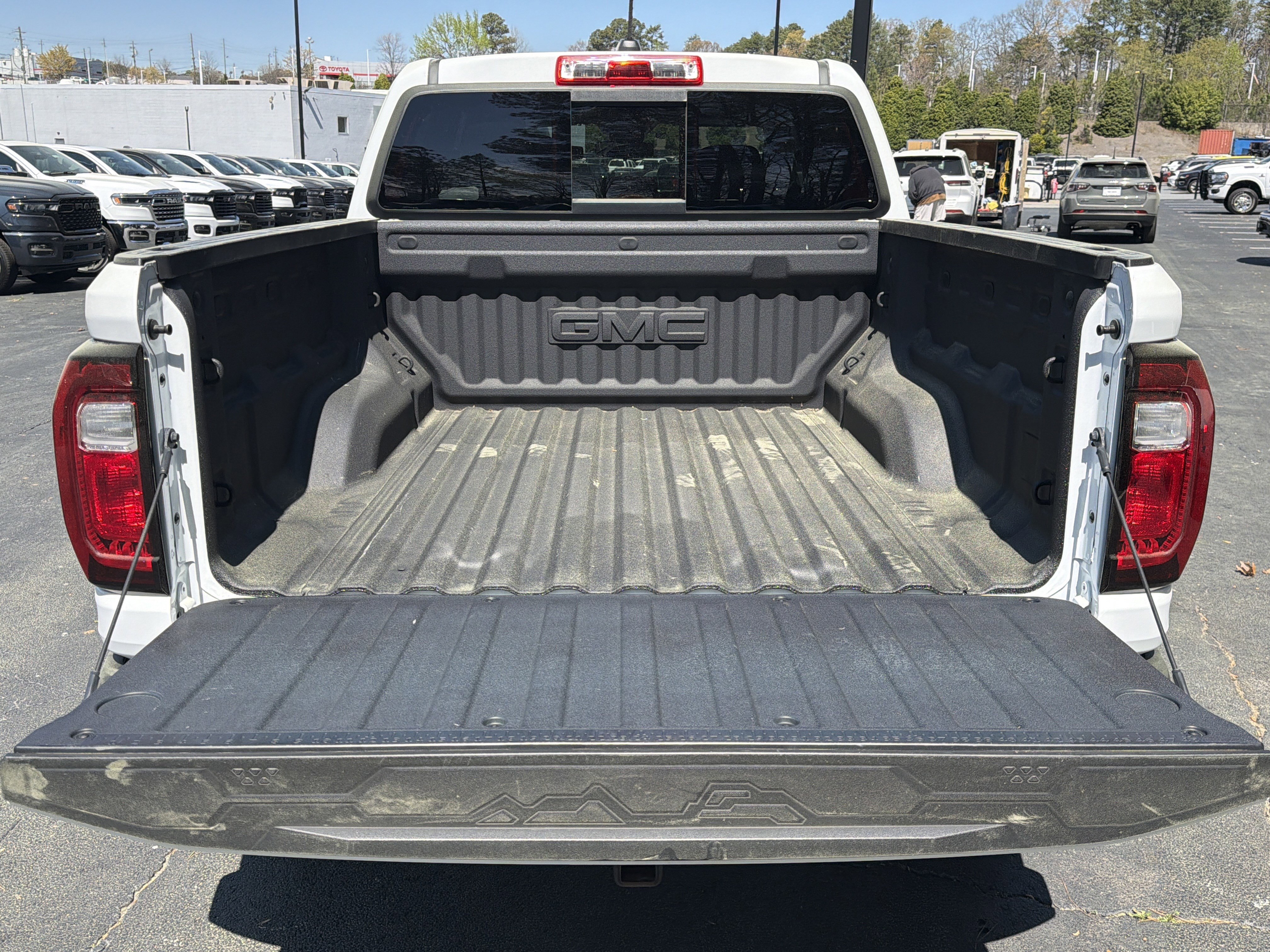 2025 GMC Canyon Elevation