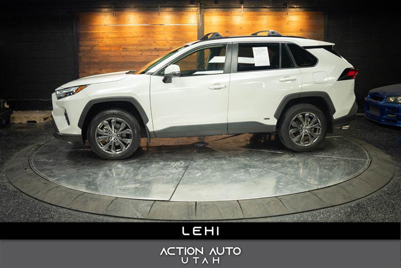 2022 Toyota Rav4 XLE Premium