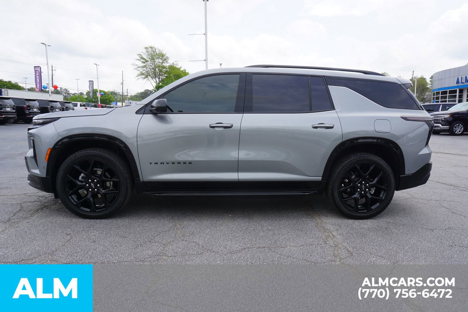 2025 Chevrolet Traverse RS