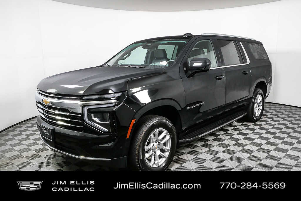 2025 Chevrolet Suburban LT