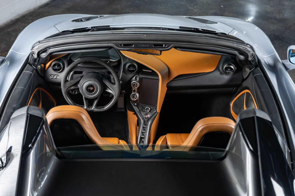 Used 2020 McLaren 720S Luxury photo 25