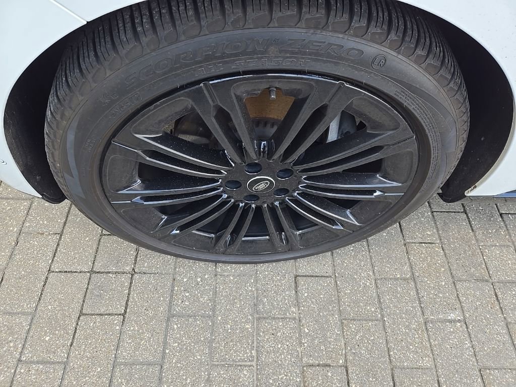 2022 Land Rover Range Rover SE