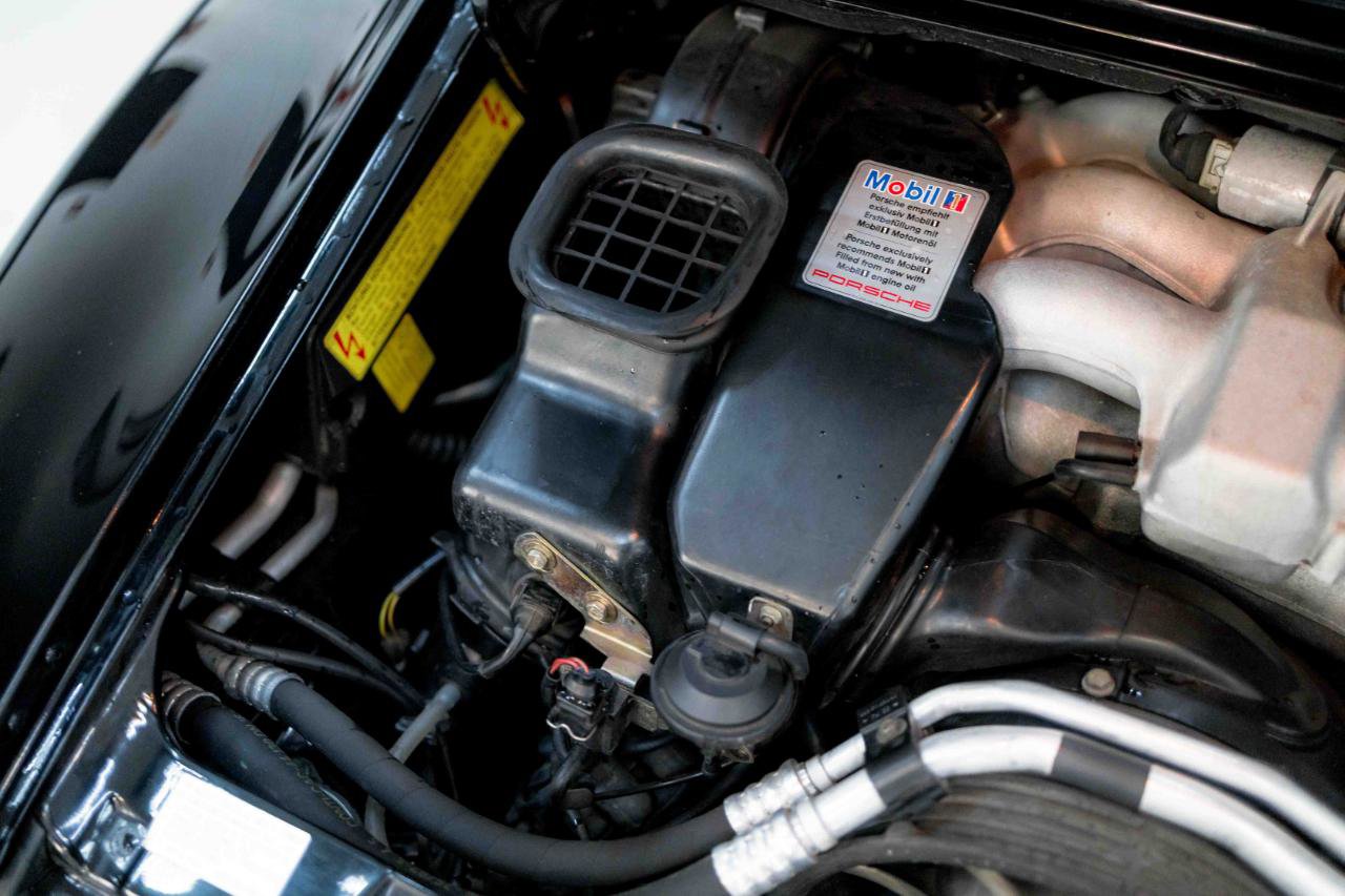 1998 Porsche 911 Carrera 4S