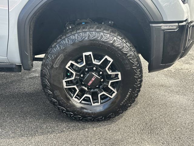 2025 GMC Sierra 2500 AT4X