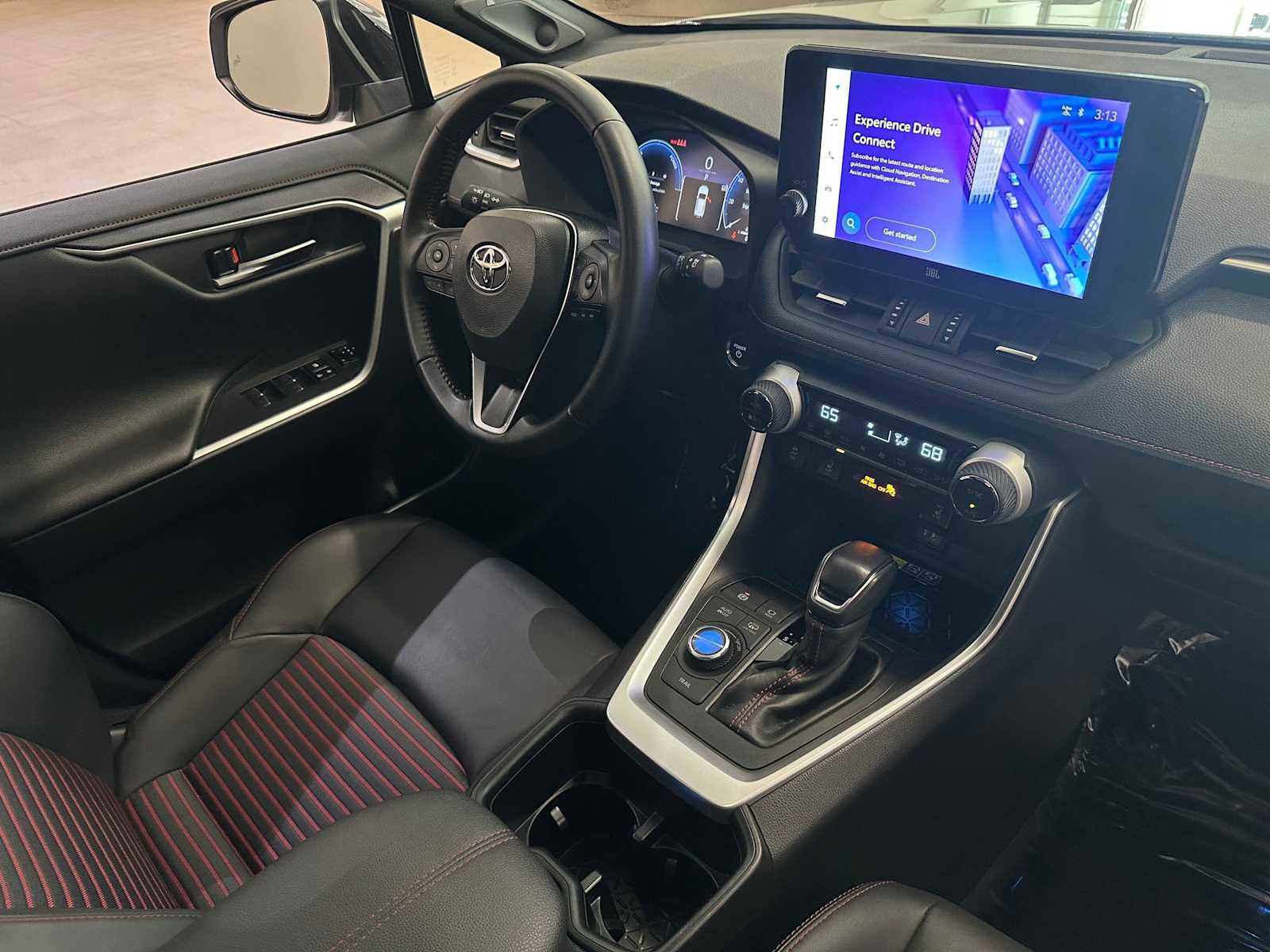 2024 Toyota RAV4 XSE