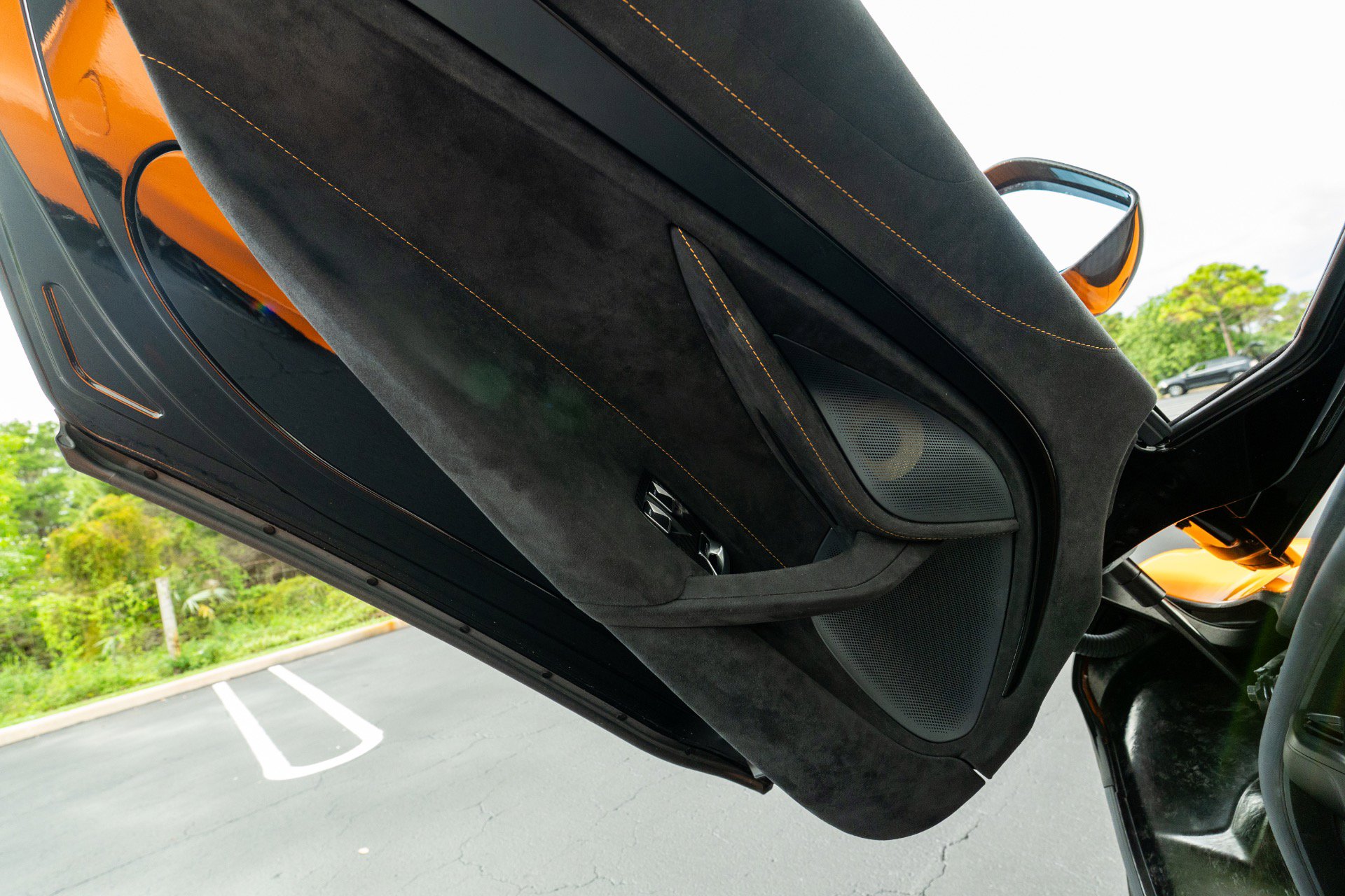 Used 2021 McLaren 765LT photo 35