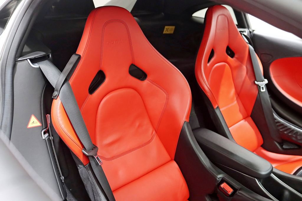 Used 2019 McLaren 600LT photo 32