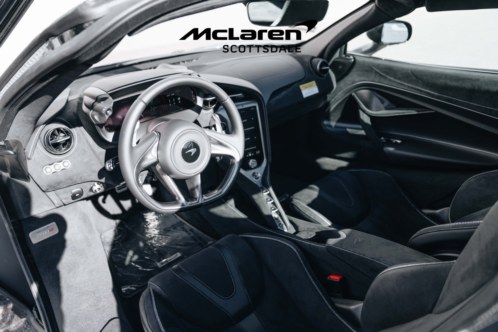 Used 2024 McLaren 750S photo 23