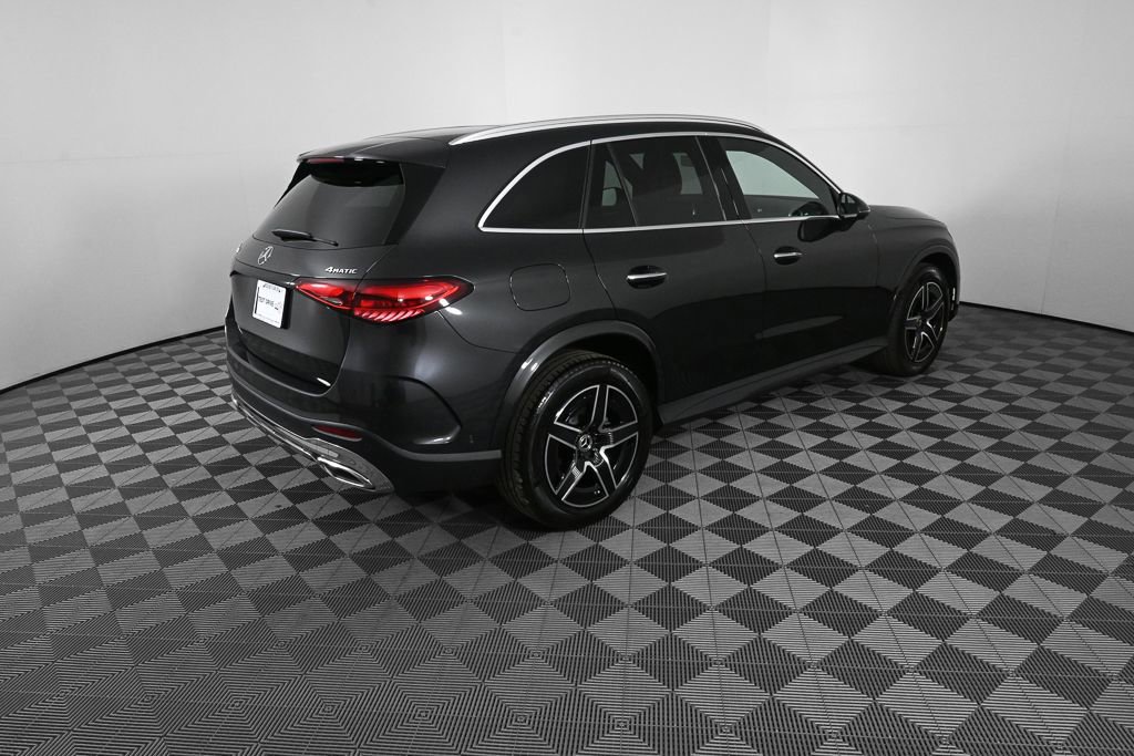 2025 Mercedes-Benz GLC 300 4MATIC