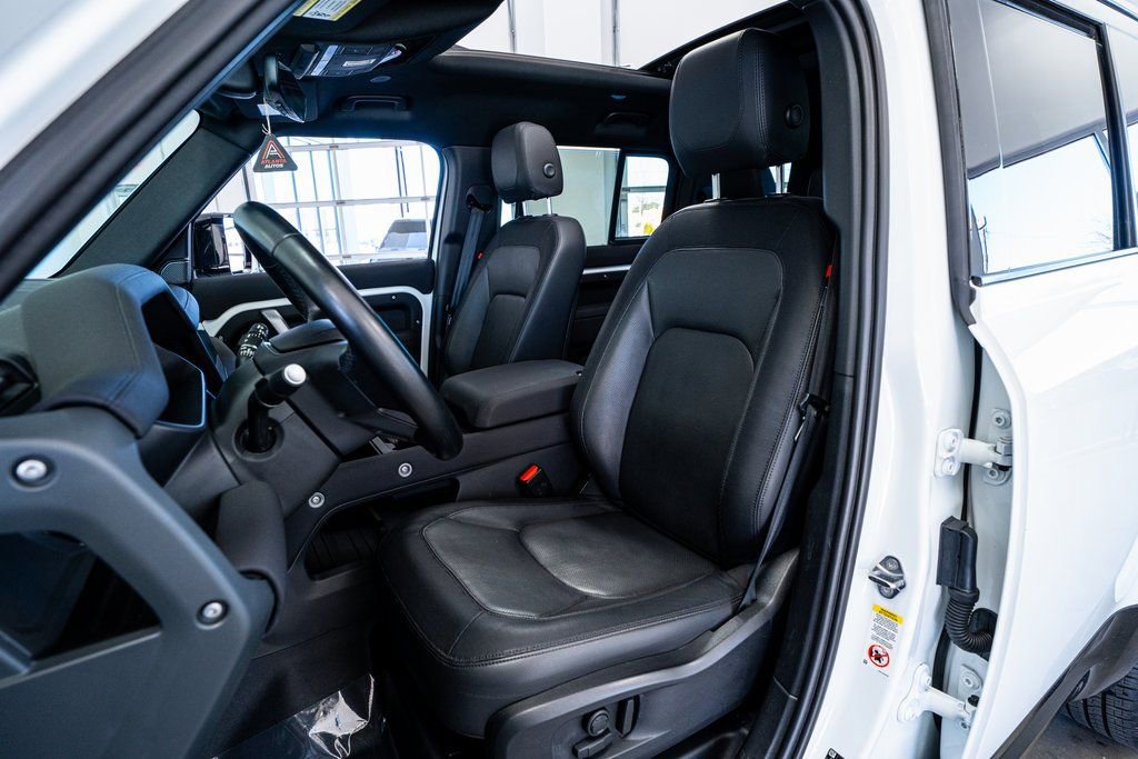 2023 Land Rover Defender 110 X-Dynamic SE