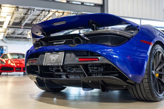 Used 2021 McLaren 720S Performance photo 21