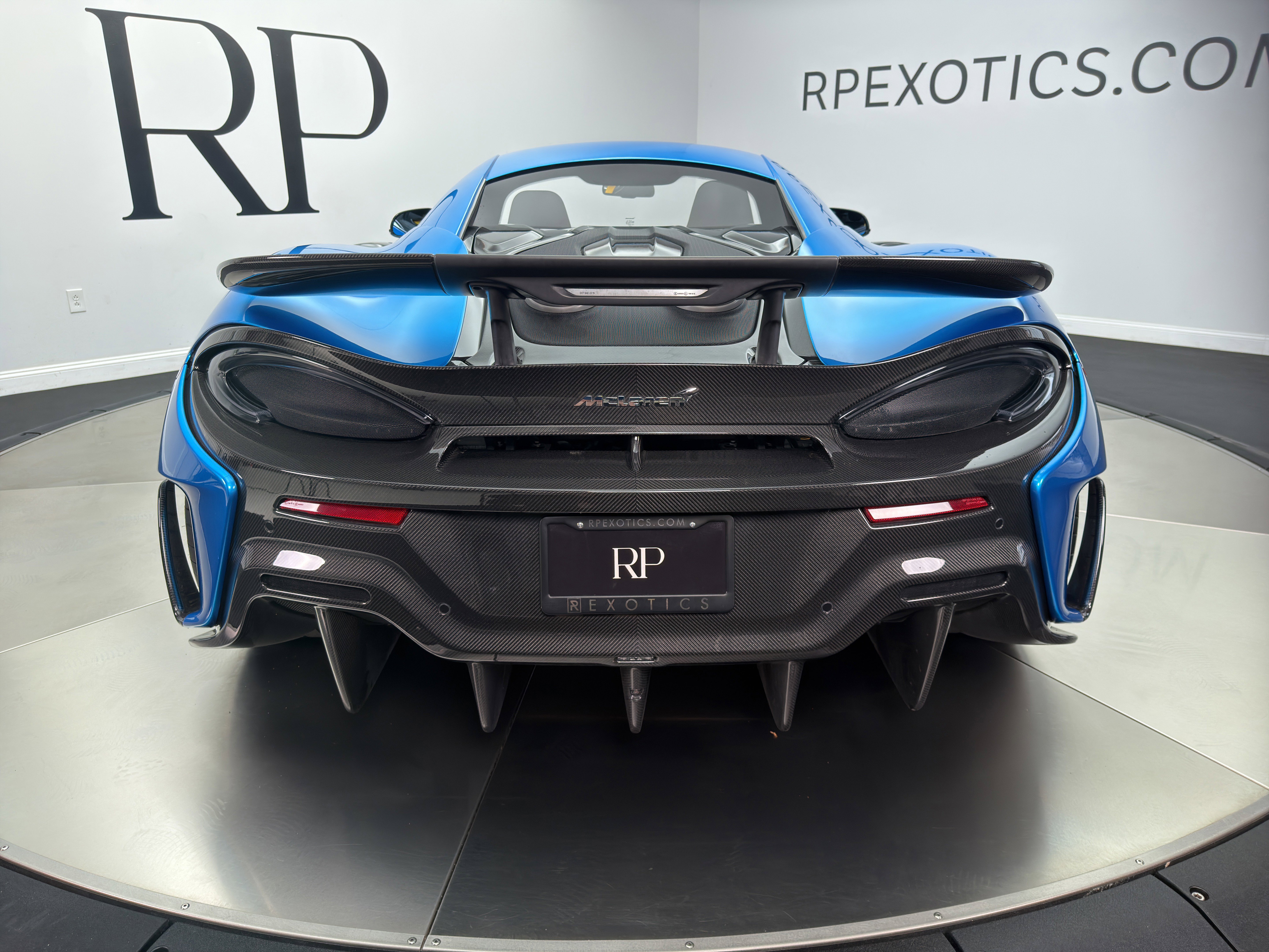 Used 2019 McLaren 600LT photo 14