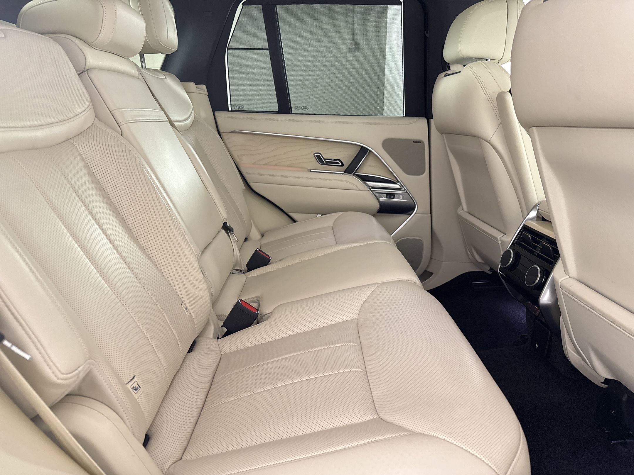 2023 Land Rover Range Rover SE