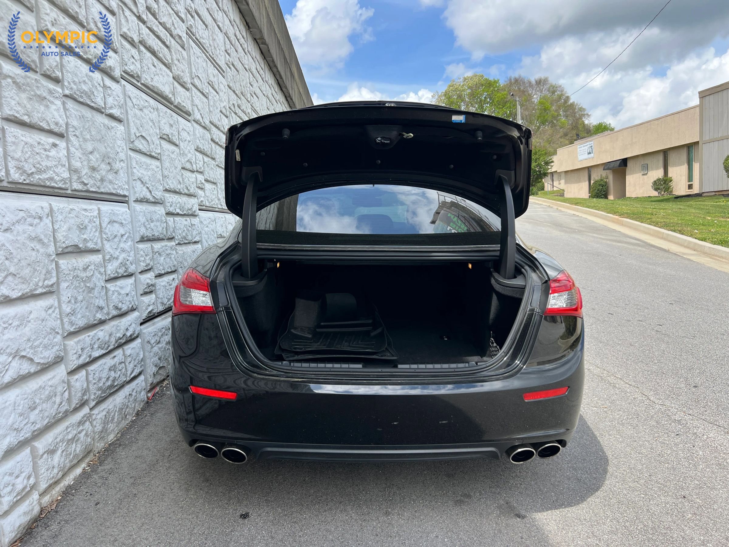 2015 Maserati Ghibli