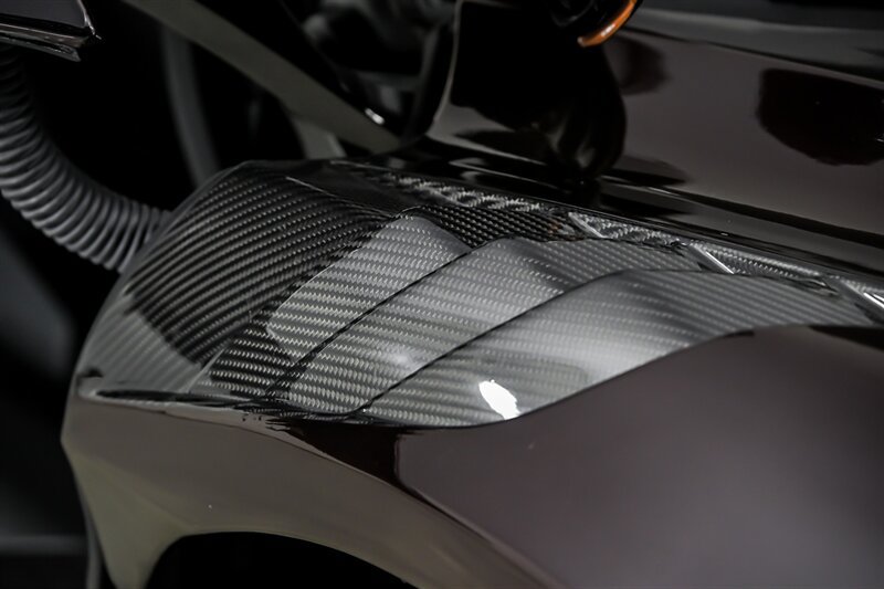 Used 2018 McLaren 720S photo 9
