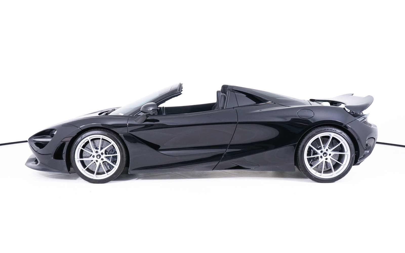 Used 2026 McLaren 750S Spider 2