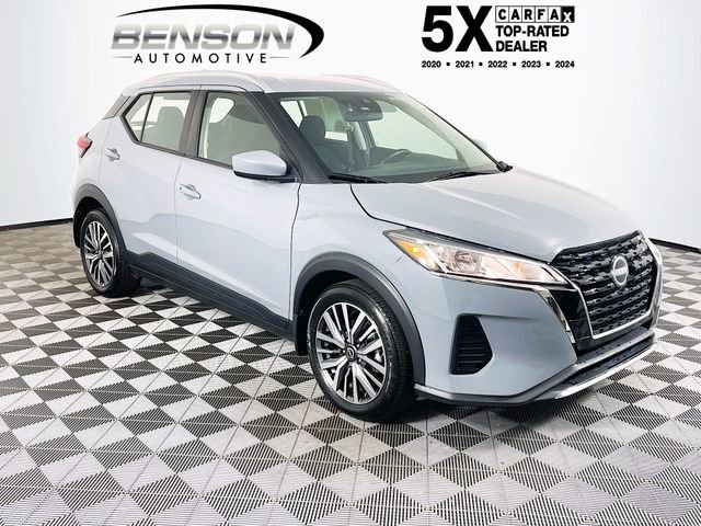 Used 2024 Nissan Kicks SV