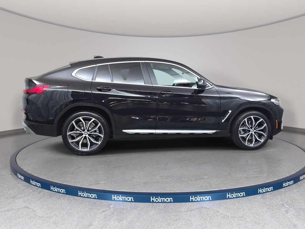 2023 BMW X4 xDrive30i
