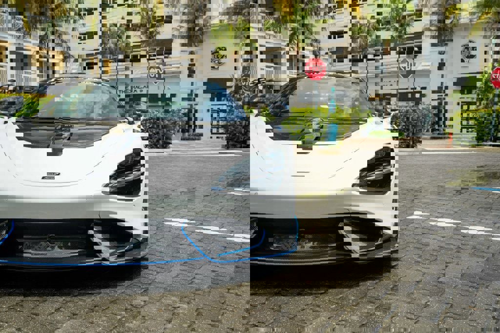 Used 2021 McLaren 765LT Coupe photo 9