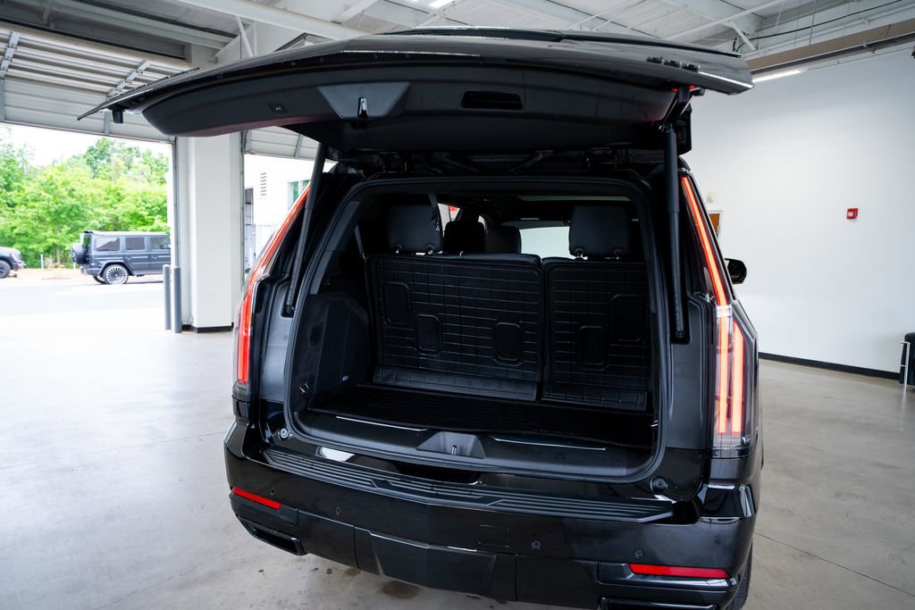 2025 Cadillac Escalade Premium Luxury