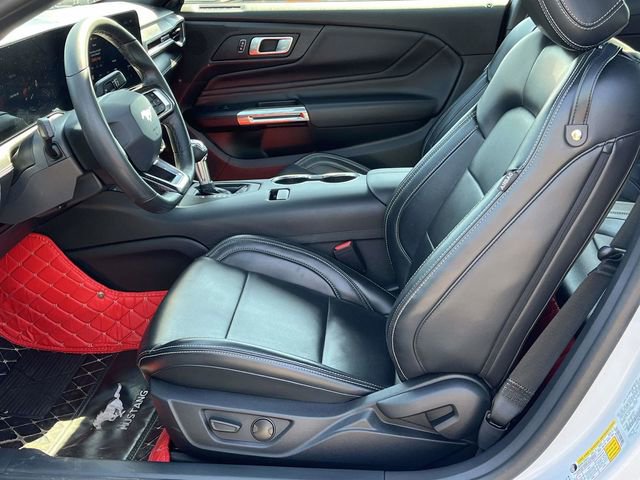 2024 Ford Mustang Premium