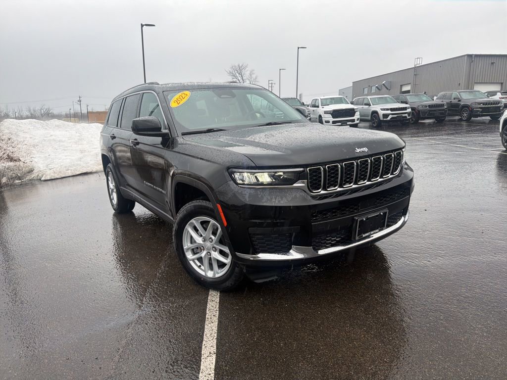 Used 2023 Jeep Grand Cherokee L Laredo