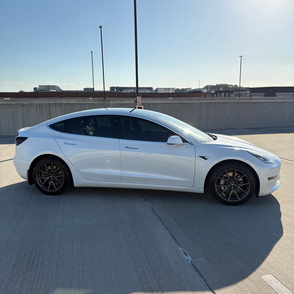 2020 Tesla Model 3 Performance