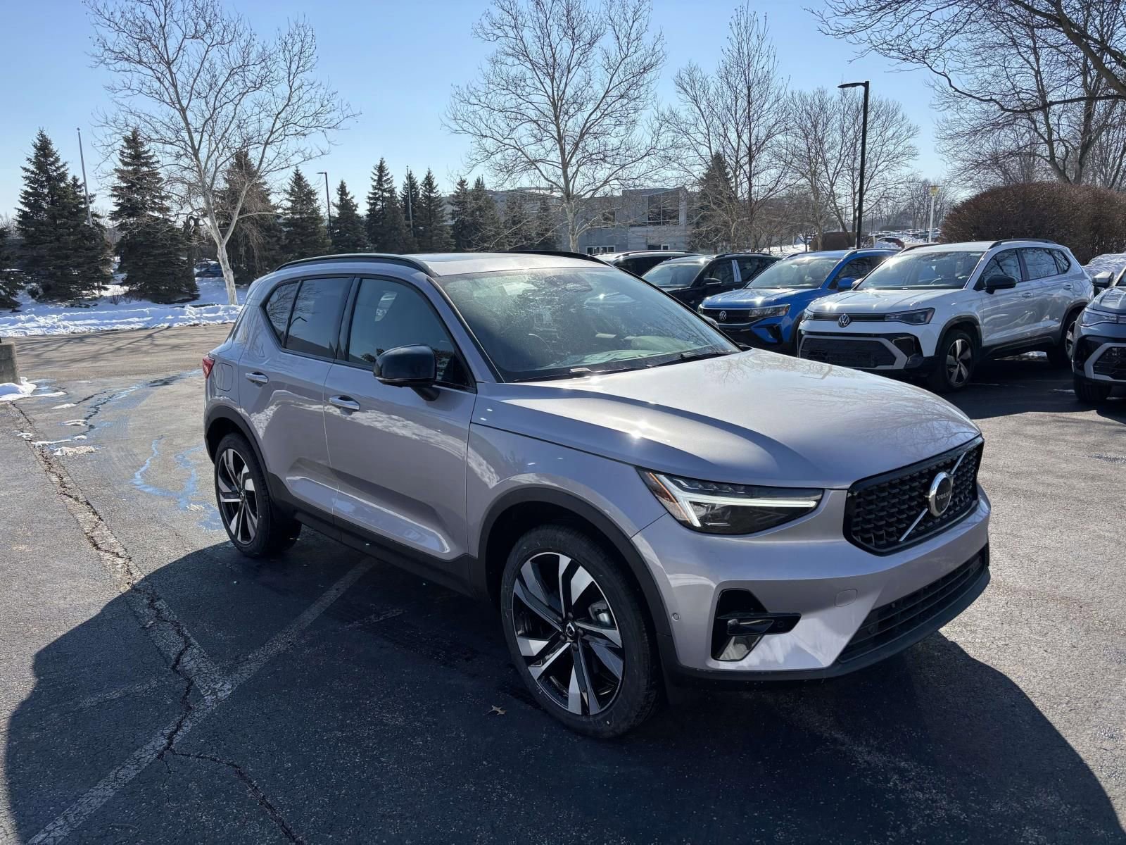 2026 Volvo Xc40 B5 Ultra