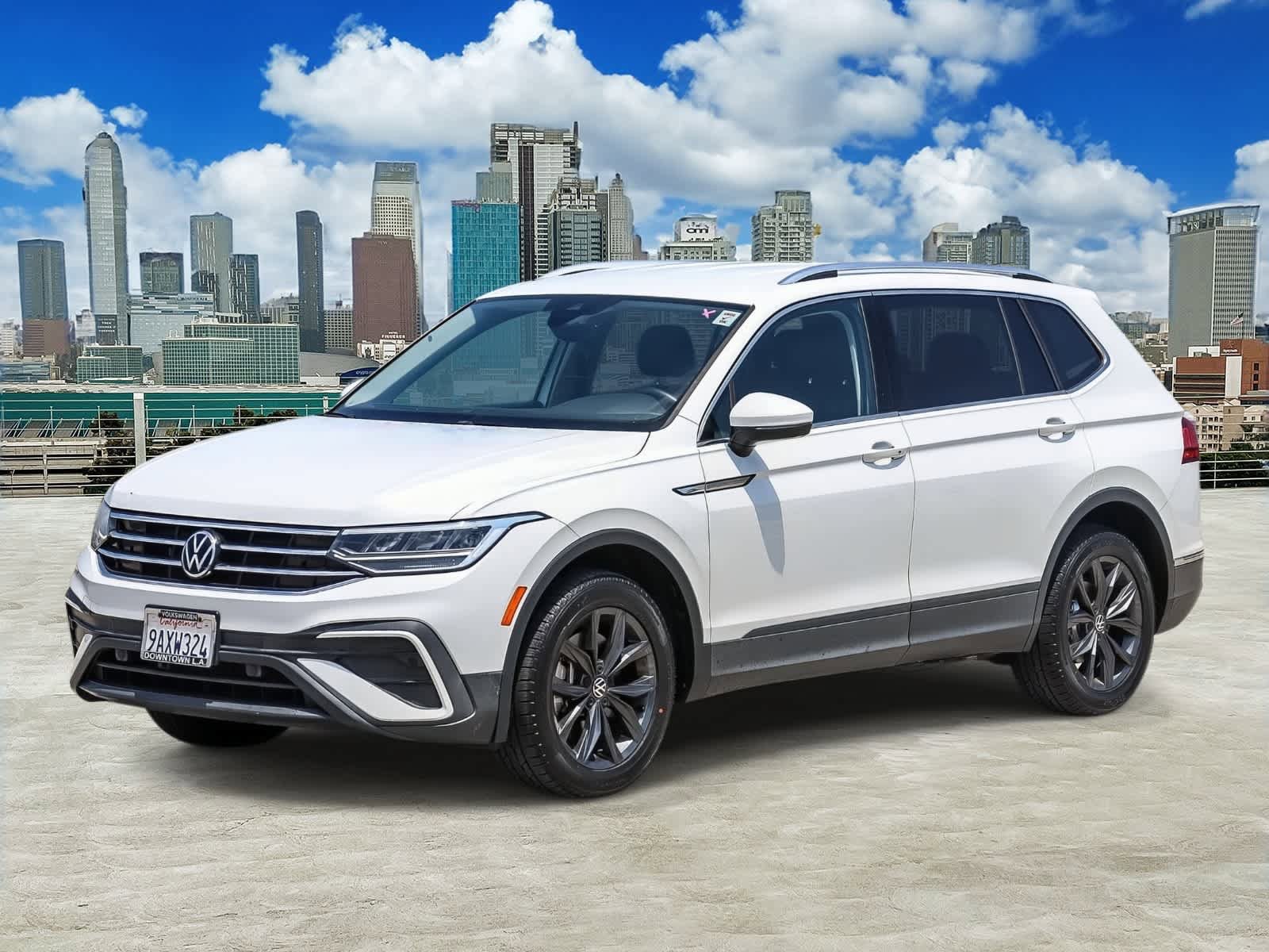 Certified 2022 Volkswagen Tiguan SE