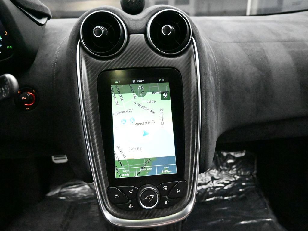 Used 2019 McLaren 600LT photo 31