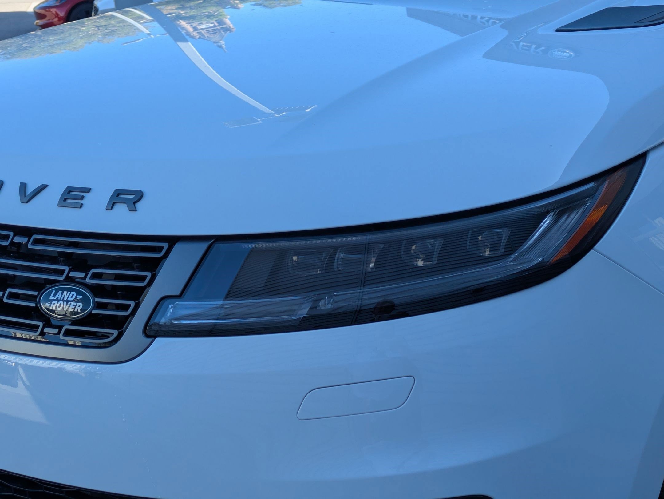 2026 Land Rover Range Rover Sport SE