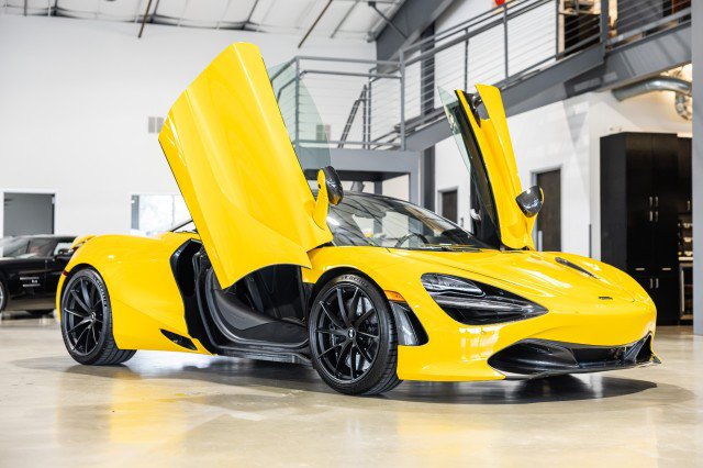 Used 2021 McLaren 720S Performance photo 9